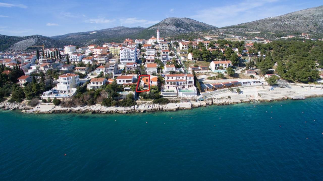 Vacation Home Mirjana Seget Vranjica Exterior photo